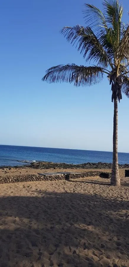 Playa Roca Bungalows Costa Teguise Apartment