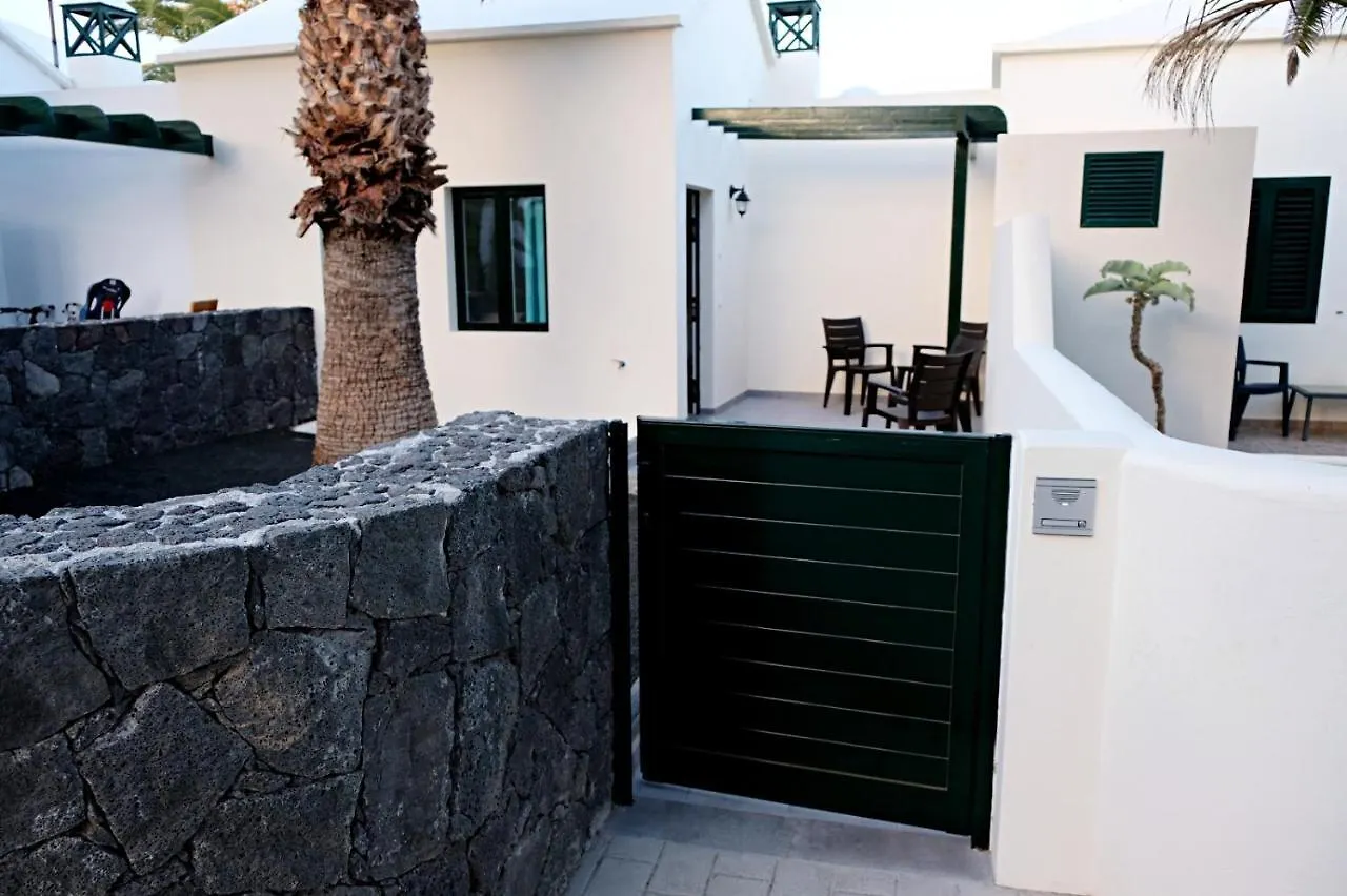 شقة Playa Roca Bungalows كوستا تاغيسي